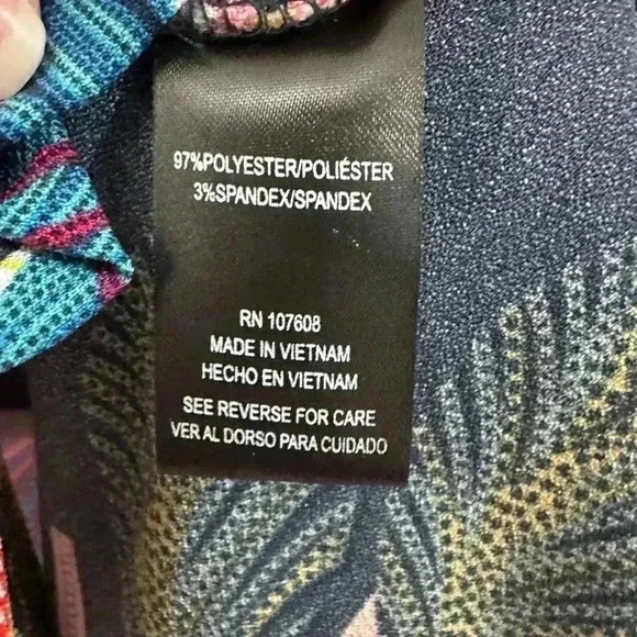 Be by Cheetah B / Off The Shoulder Floral Romper Ruffle Hem / Size 8! - Picture 13 of 14